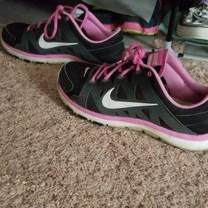 Nike sneakers size 9.5